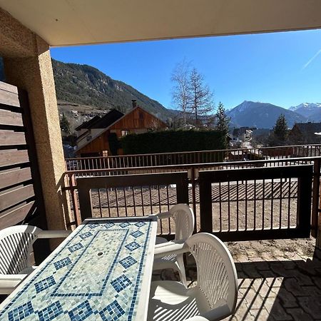 Chaleureux Appartement Moderne Briançon Esterno foto