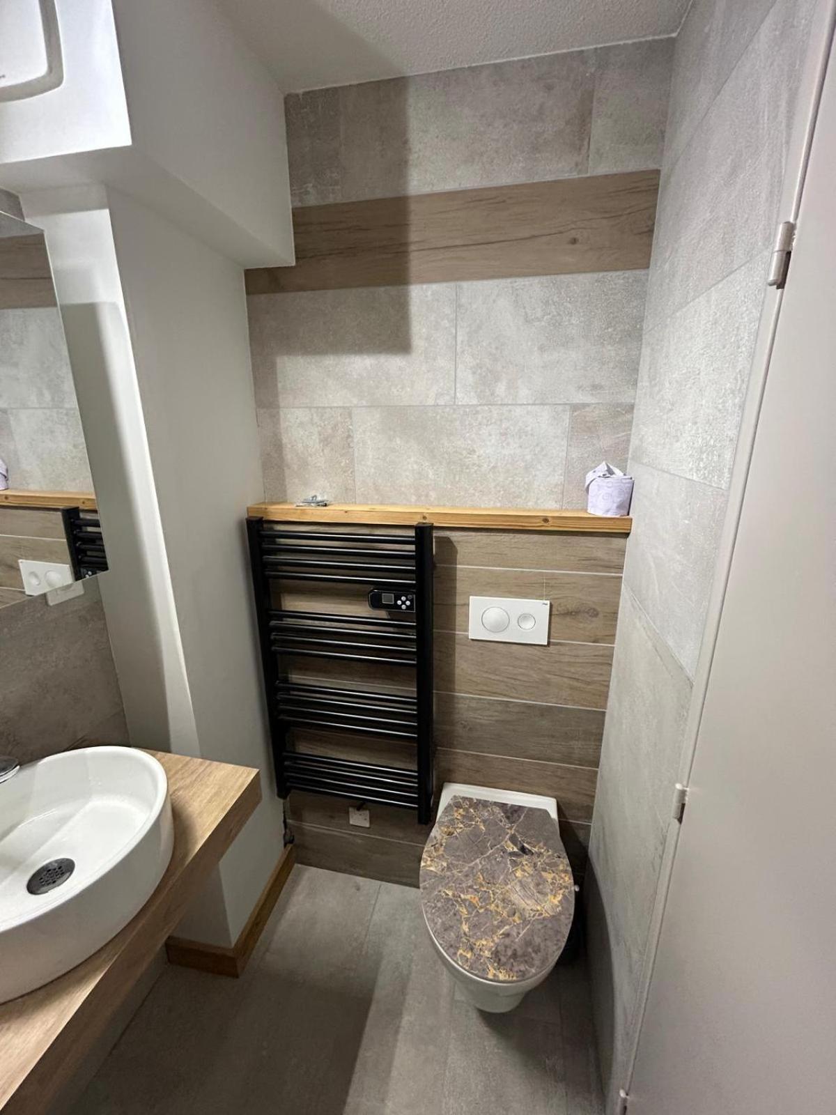 Chaleureux Appartement Moderne Briançon Esterno foto